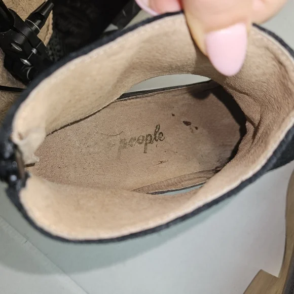 🌸 Free People‎Suede Clogs, size 39